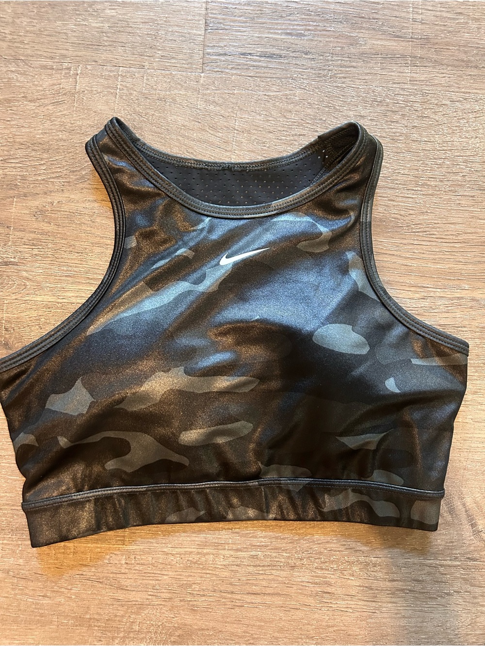 Nike Dri-FIT Swoosh High-Neck Camo Sports Bra Womens Small Black/Gray
